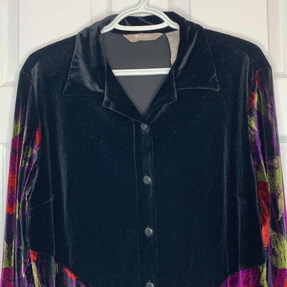 TANJAY Petites Black Velour Blouse Floral Sleeves, Burnished Floral Sheer Size M